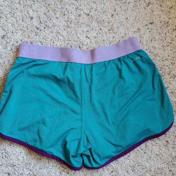 Women's Nike Running Shorts - Picture 4 of 4